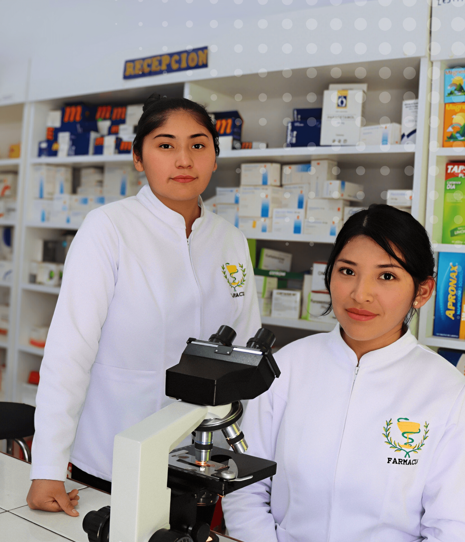 Profesional de farmacia en un laboratorio